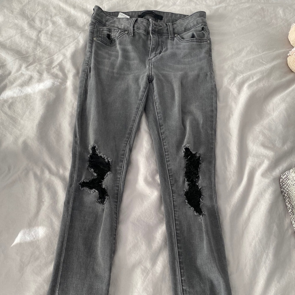 Grey skinny jeans